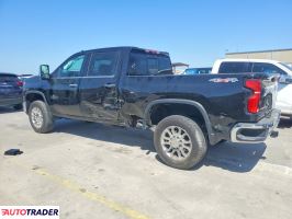 Chevrolet Silverado 2025 6
