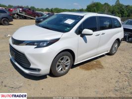 Toyota Sienna 2024 2