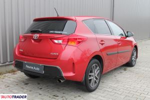 Toyota Auris 2014 1.6 132 KM