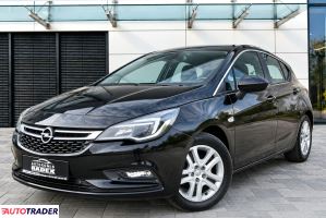 Opel Astra 2017 1.6 110 KM