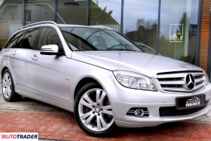 Mercedes C-klasa 2009 3.5 272 KM