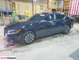 Nissan Altima - zobacz ofertę
