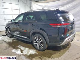 Nissan Pathfinder 2022 3