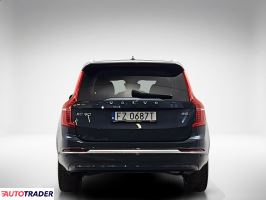 Volvo XC90 2023 2.0 235 KM