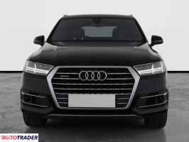 Audi Q7 2019 3.0 227 KM