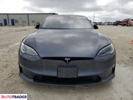 Tesla Model S 2022