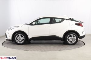 Toyota C-HR 2023 1.8 120 KM