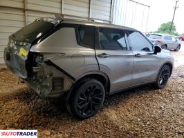 Mitsubishi Outlander 2023 2