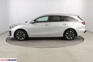 Kia Ceed 2021 1.6 139 KM
