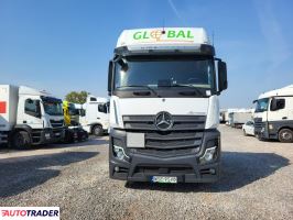 Mercedes Actros