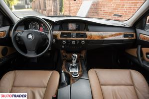 BMW 530 2008 3.0 197 KM