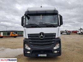 Mercedes Actros