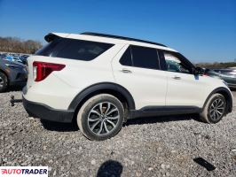 Ford Explorer 2021 3
