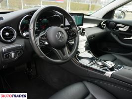 Mercedes C-klasa 2019 2.0 194 KM