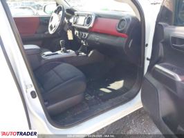 Toyota Tacoma 2019 3