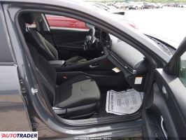 Hyundai Elantra 2025 1