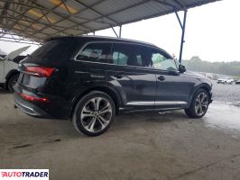 Audi Q7 2021 3