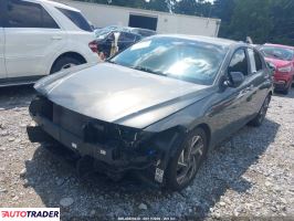 Hyundai Elantra 2025 2