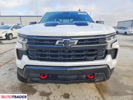 Chevrolet Silverado 2023 3