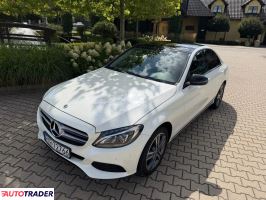 Mercedes C-klasa 2017 2.0 184 KM