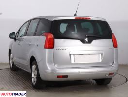 Peugeot 5008 2011 2.0 147 KM