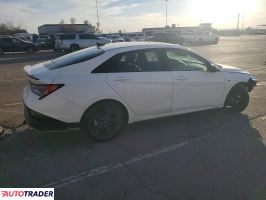 Hyundai Elantra 2025 1