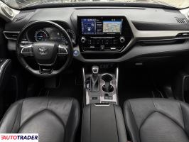 Toyota Highlander 2022 2.5 248 KM Toyota Highlander 2022 2.5 248 KM