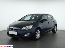 Opel Astra 2011 1.7 108 KM