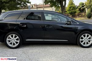 Toyota Avensis 2009 2.0 152 KM