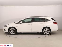 Opel Astra 2017 1.4 147 KM