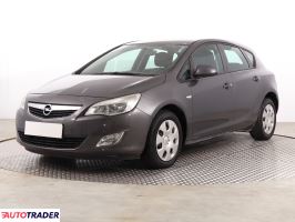 Opel Astra 2012 1.7 123 KM