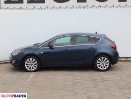 Opel Astra 2011 1.6 177 KM