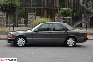 Mercedes W-201 (190) 1991 3 177 KM Mercedes W-201 (190) 1991 3 177 KM