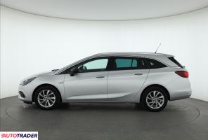 Opel Astra 2021 1.5 120 KM