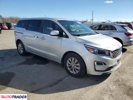 Kia Sedona 2019 3