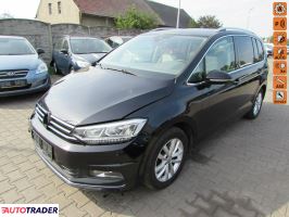 Volkswagen Touran 2015 2.0 150 KM Volkswagen Touran 2015 2.0 150 KM
