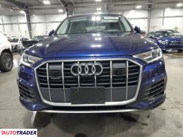Audi Q7 2021 3