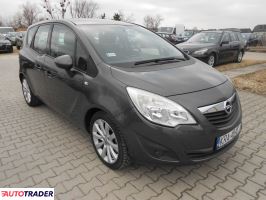 Opel Meriva 2010 1.4 140 KM