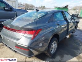 Hyundai Elantra 2025 2