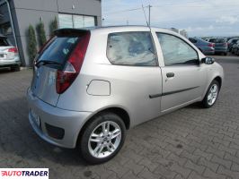 Fiat Punto 2004 1.2 60 KM Fiat Punto 2004 1.2 60 KM