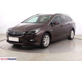 Opel Astra 2017 1.4 99 KM