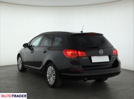 Opel Astra 2011 1.6 177 KM