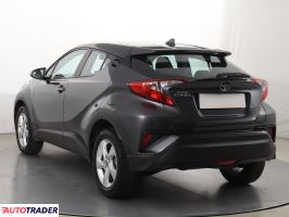 Toyota C-HR 2017 1.2 113 KM