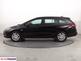 Opel Astra 2017 1.6 134 KM