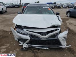 Toyota Camry 2021 3