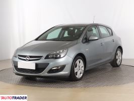 Opel Astra 2013 1.4 118 KM