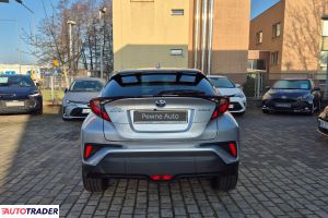 Toyota C-HR 2023 1.8 122 KM