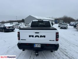 Dodge Ram 2022 5.7 401 KM