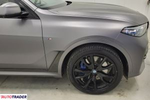 BMW Pozostałe 2021 4.4 530 KM