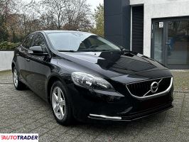 Volvo V40 2016 2.0 120 KM